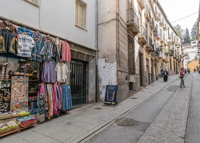 El Olivo En Plaza Nueva * 그라나다